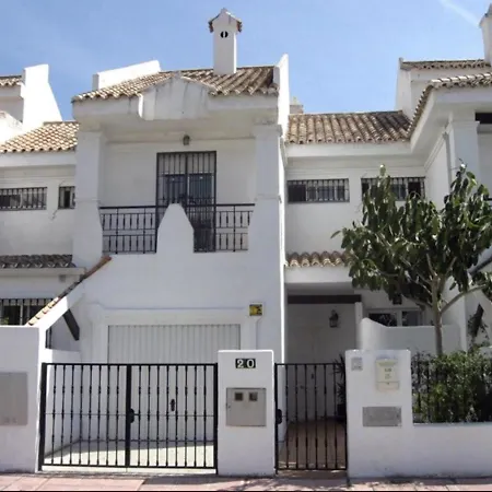 Luxury 3 Bed Townhouse In Puerto Banus Nyaraló Marbella
