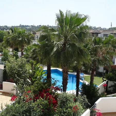 Feriehus Luxury 3 Bed Townhouse In Puerto Banus *