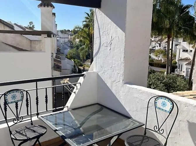 Luxury 3 Bed Townhouse In Puerto Banus Hébergement de vacances