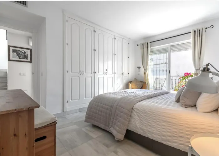 Luxury 3 Bed Townhouse In Puerto Banus Сasa de vacaciones Marbella