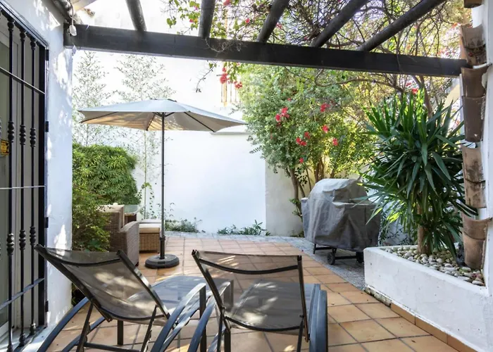 Luxury 3 Bed Townhouse In Puerto Banus * Marbella